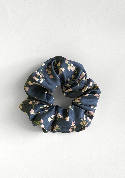 Silk Scrunchie | Midnight Blossom - Anomable